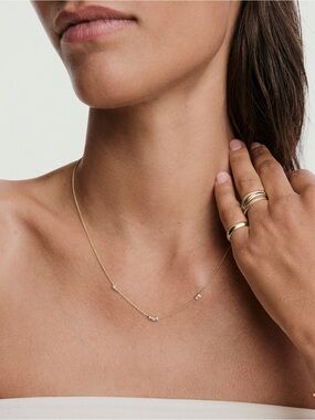 Mejuri Floating Lab Grown Sapphire Necklace